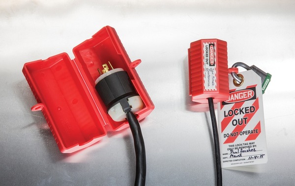 ACCUFORM KDD225 STOPPLUG LOCKOUT FOR 110 VAC PLUG 2 1/4-INCH H X2 1/4-INCH W X 3 1/2-INCH L